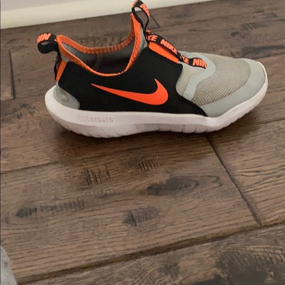 Shoes - Picture 3 of 3